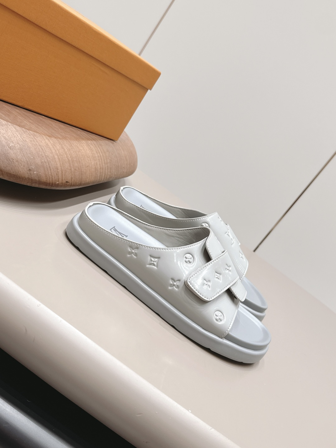 Louis Vuitton Luxury Footwear Collection 3