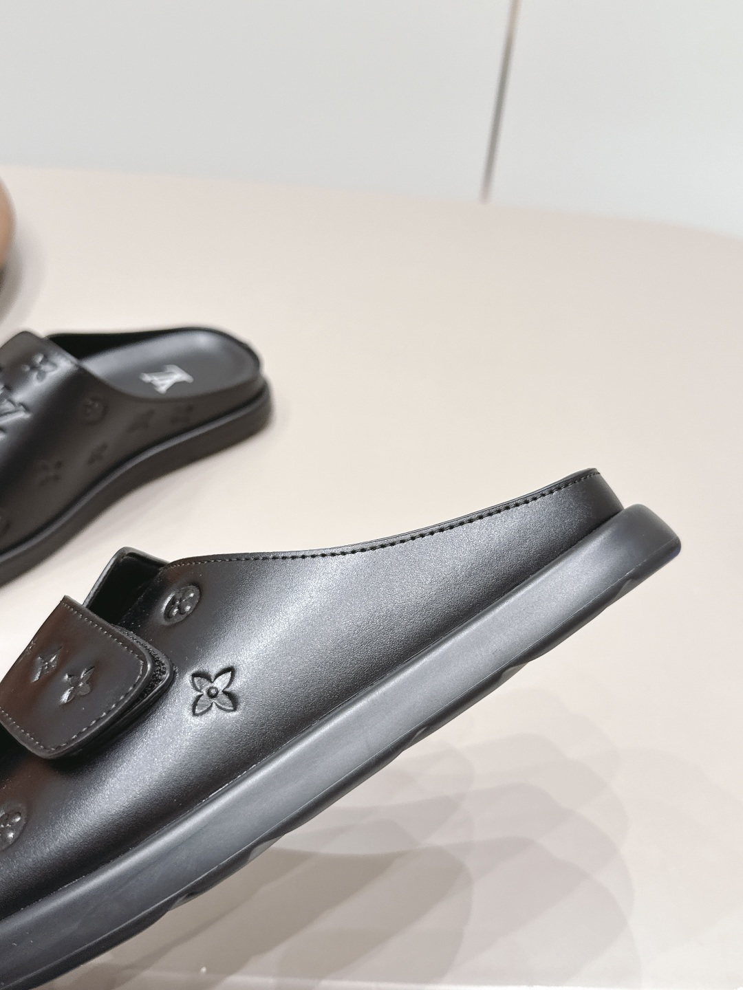 Louis Vuitton Luxury Footwear Collection 8