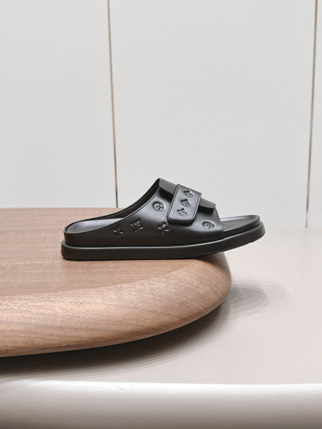 Louis Vuitton Luxury Footwear Collection 5