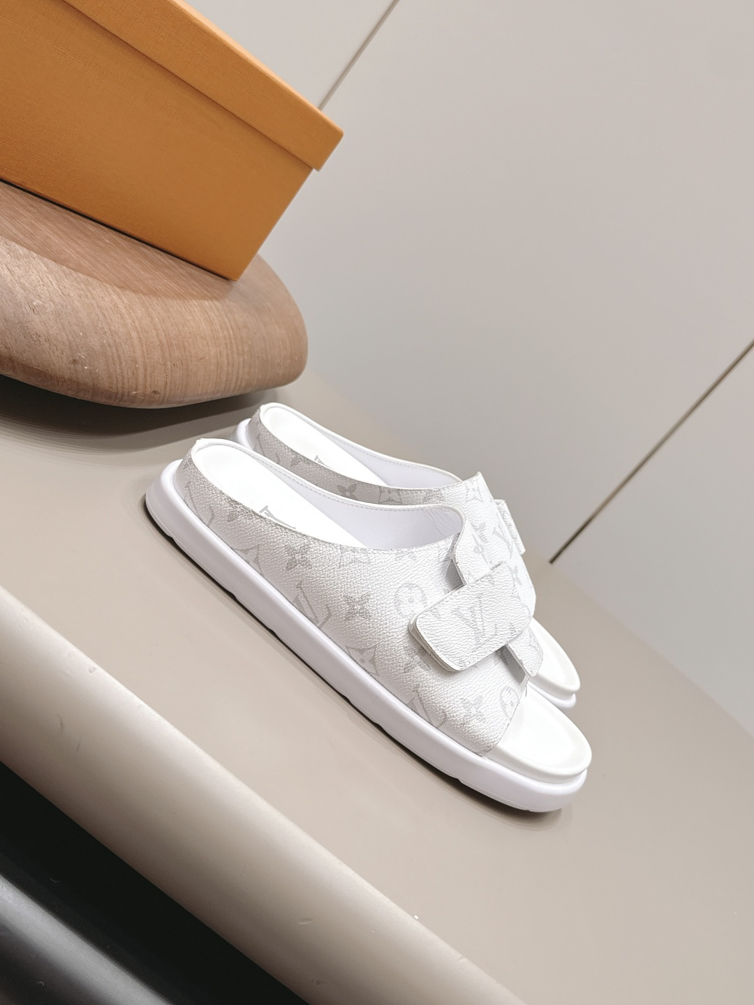 Louis Vuitton Luxury Footwear Collection 3