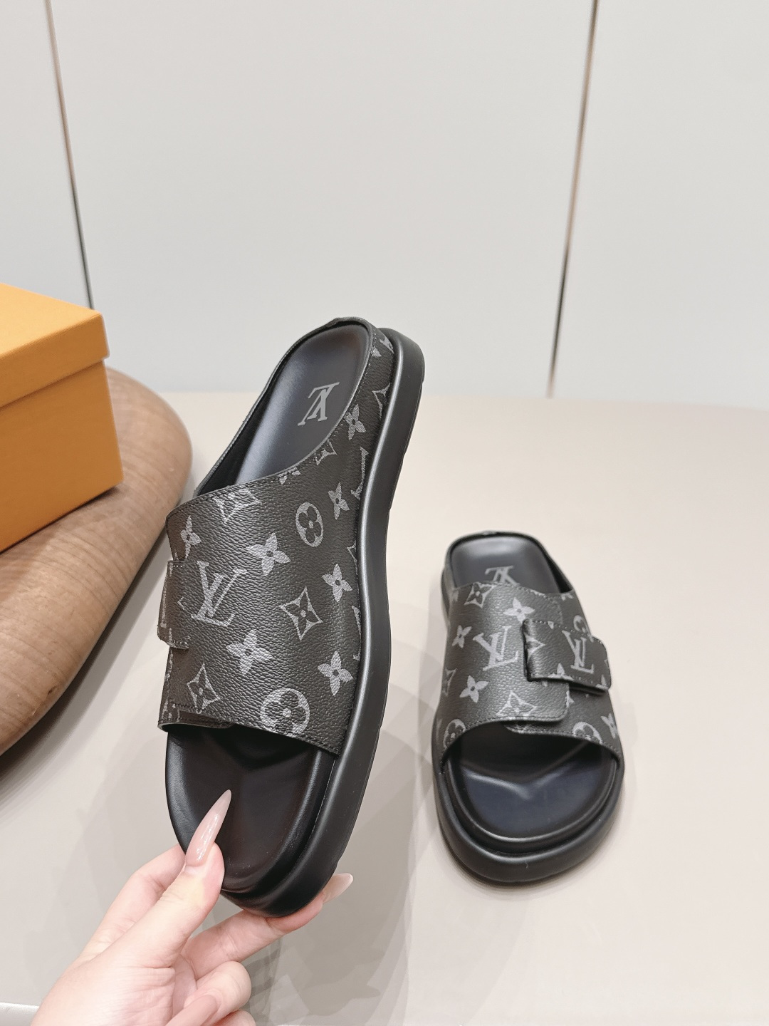 Louis Vuitton Luxury Footwear Collection 4