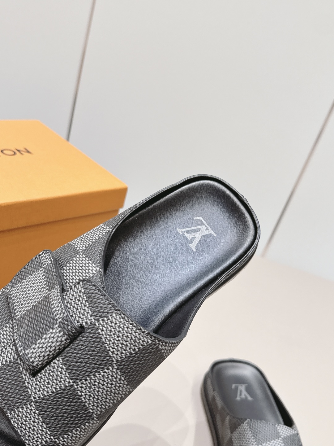 Louis Vuitton Luxury Footwear Collection 7