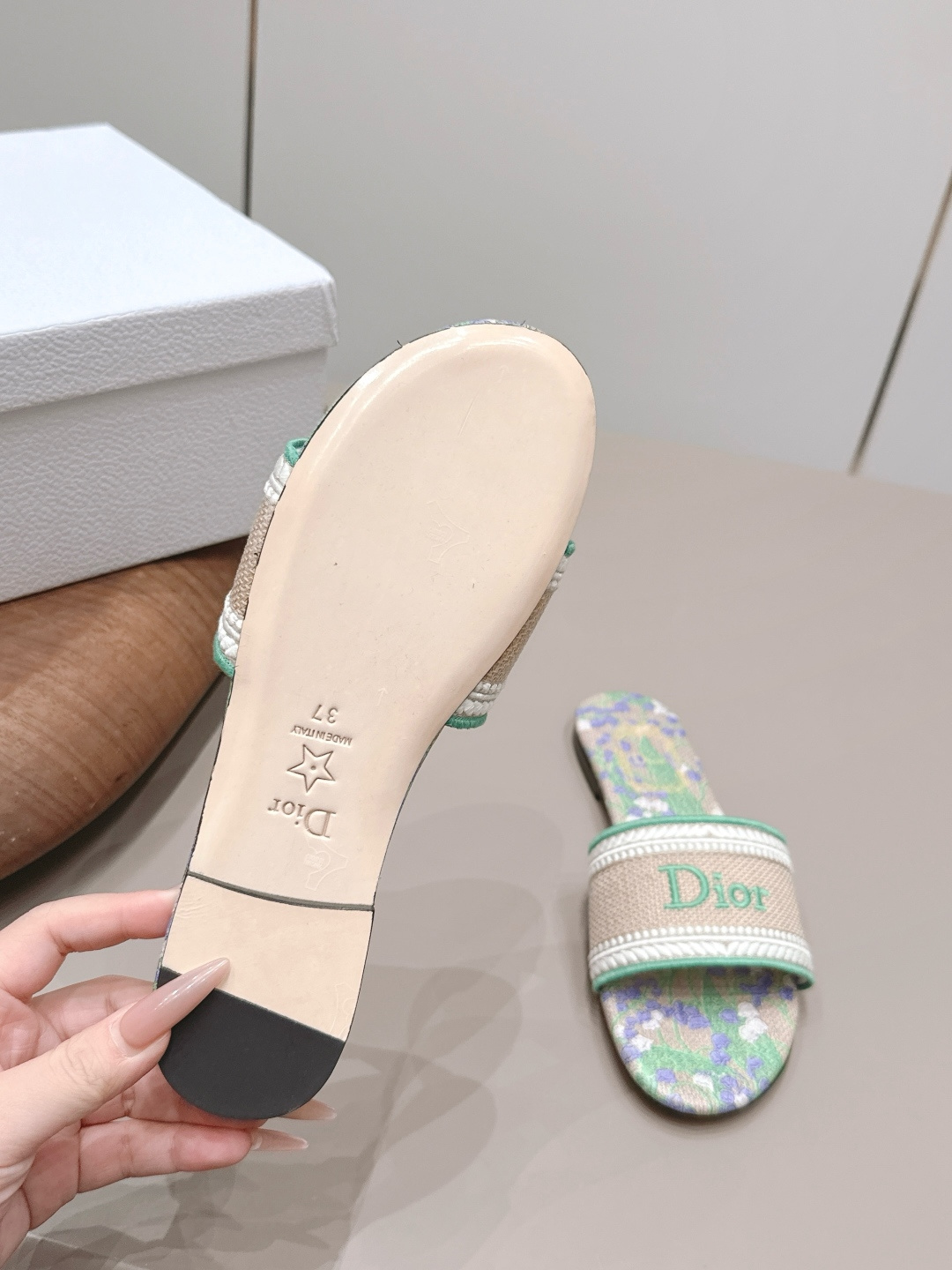 Dior Haute Couture Classic Luxury Leather Shoe Ref.4E85340F 9