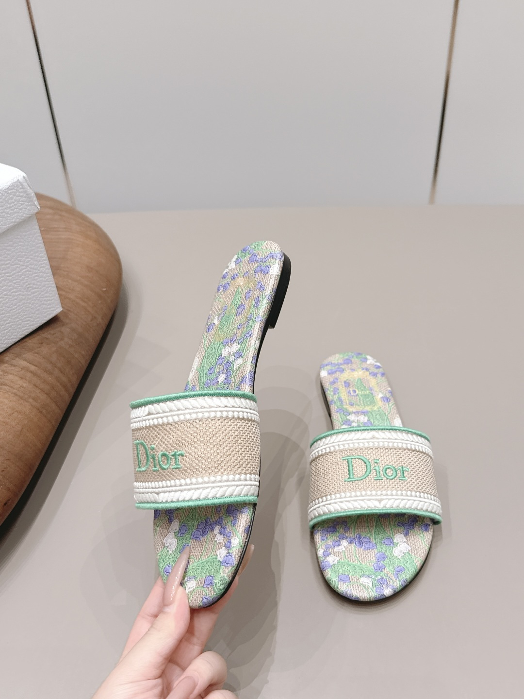 Dior Haute Couture Classic Luxury Leather Shoe Ref.4E85340F 4