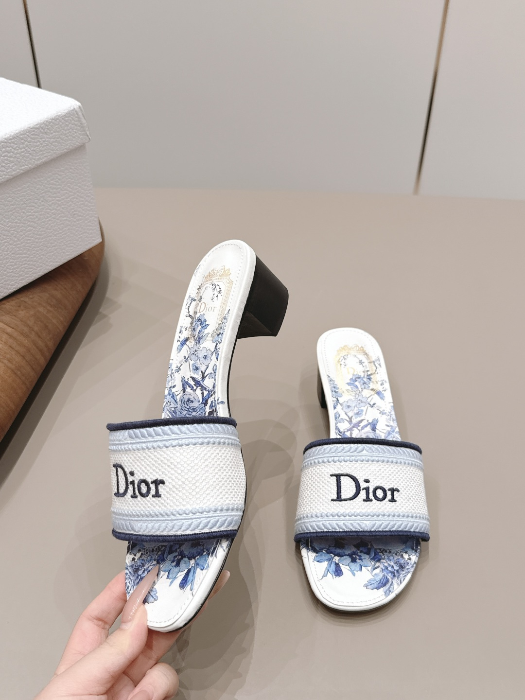 Dior 26 Spring/Summer new fashion sandals series 4