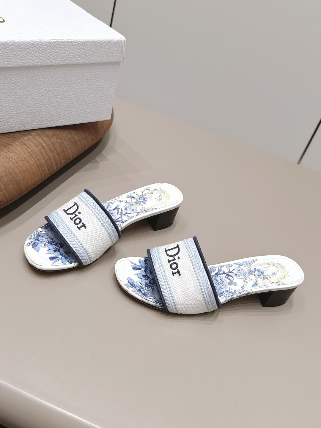 Dior 26 Spring/Summer new fashion sandals series 2
