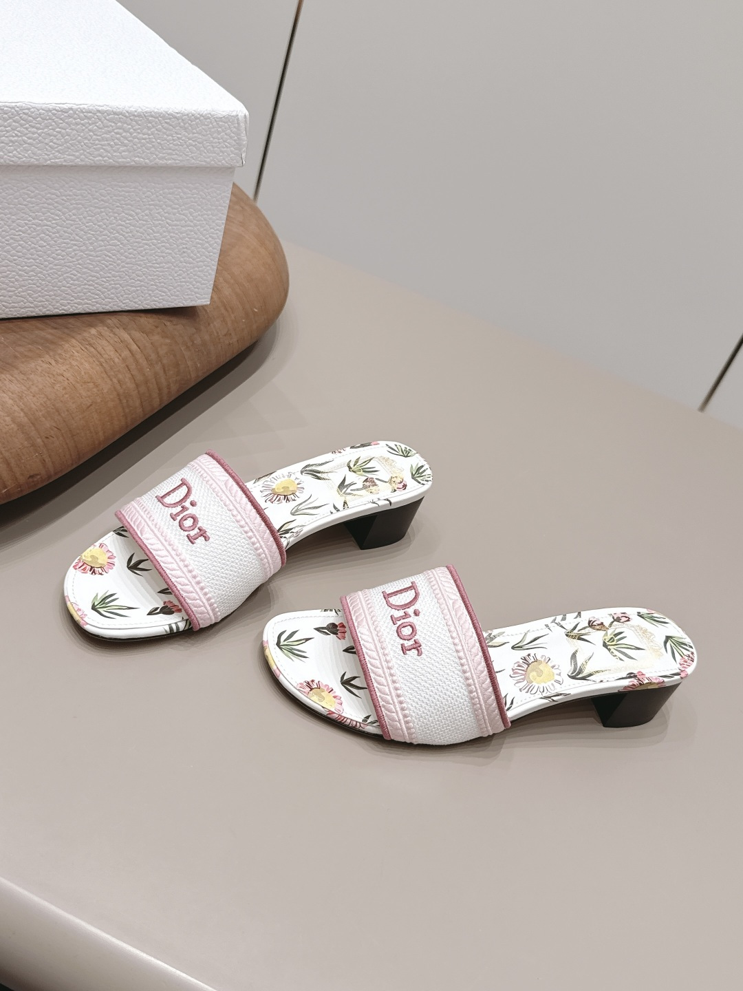Dior 26 vs Spring/Summer new fashion sandal collection 2