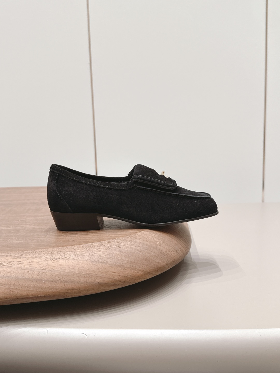 Chanel Classic Luxury Leather Shoe Loafer Ref.676711BC 5