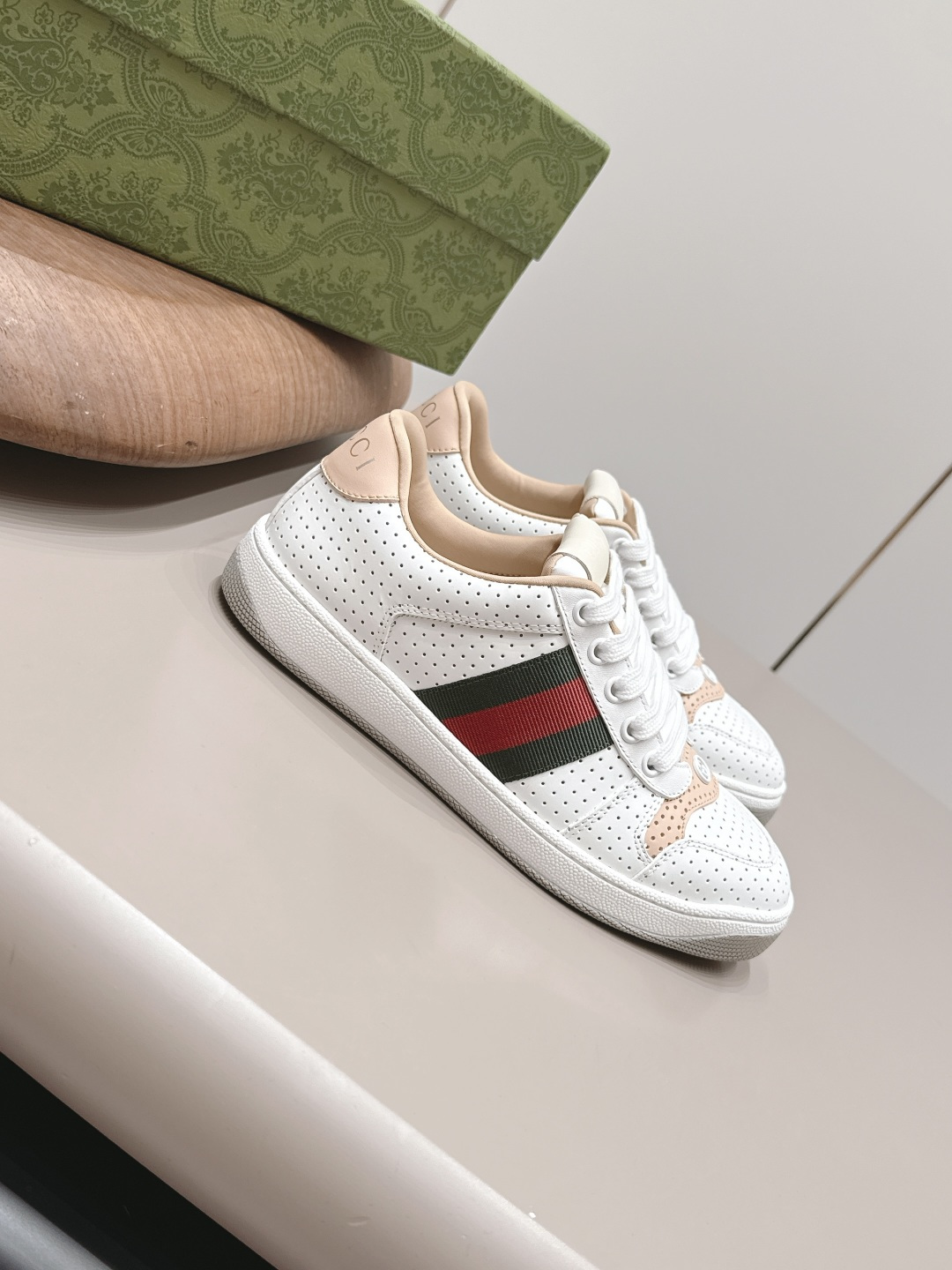 Gucci Classic Luxury Leather Shoe Loafer Ref 3