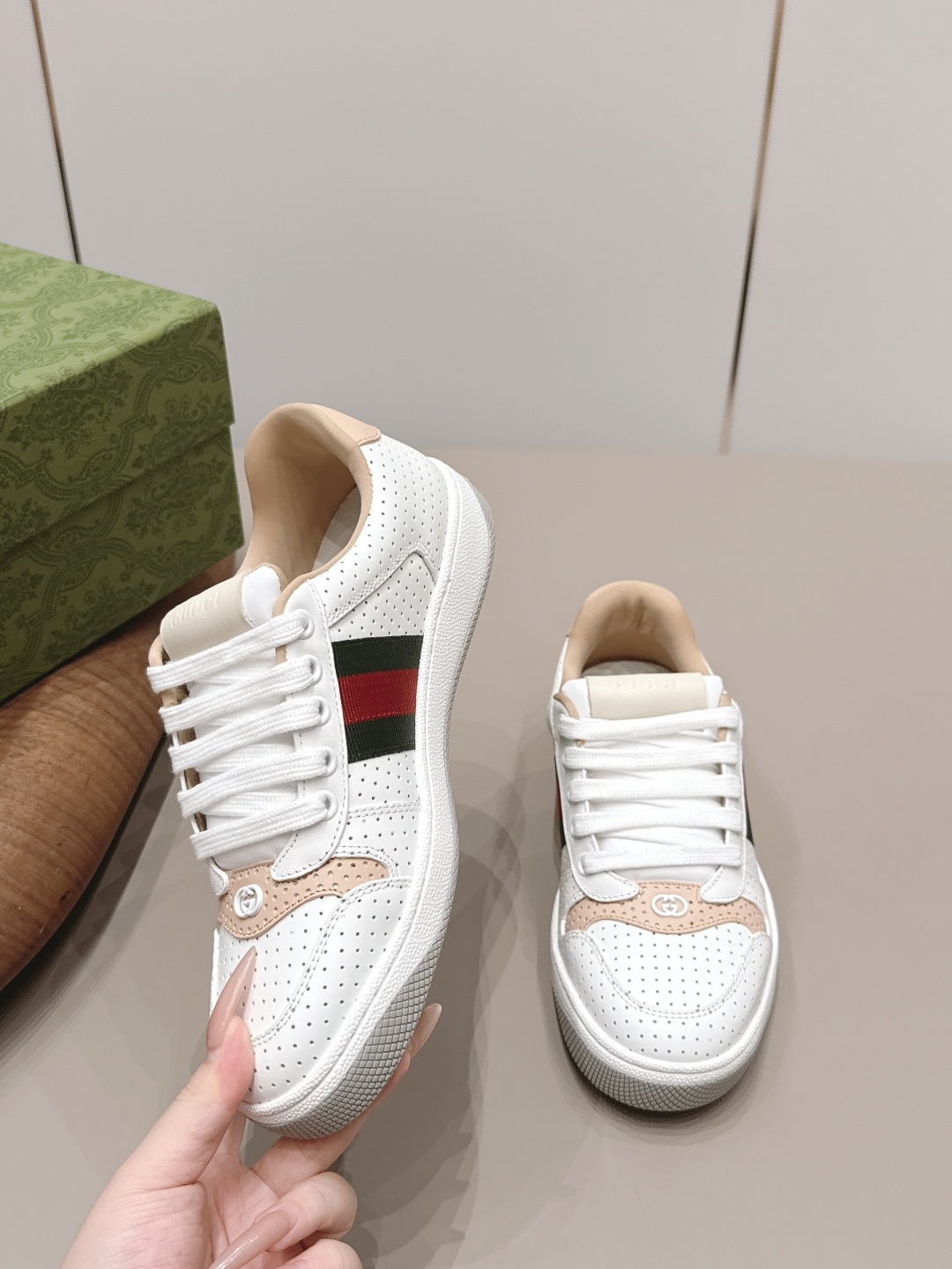 Gucci Classic Luxury Leather Shoe Loafer Ref 4