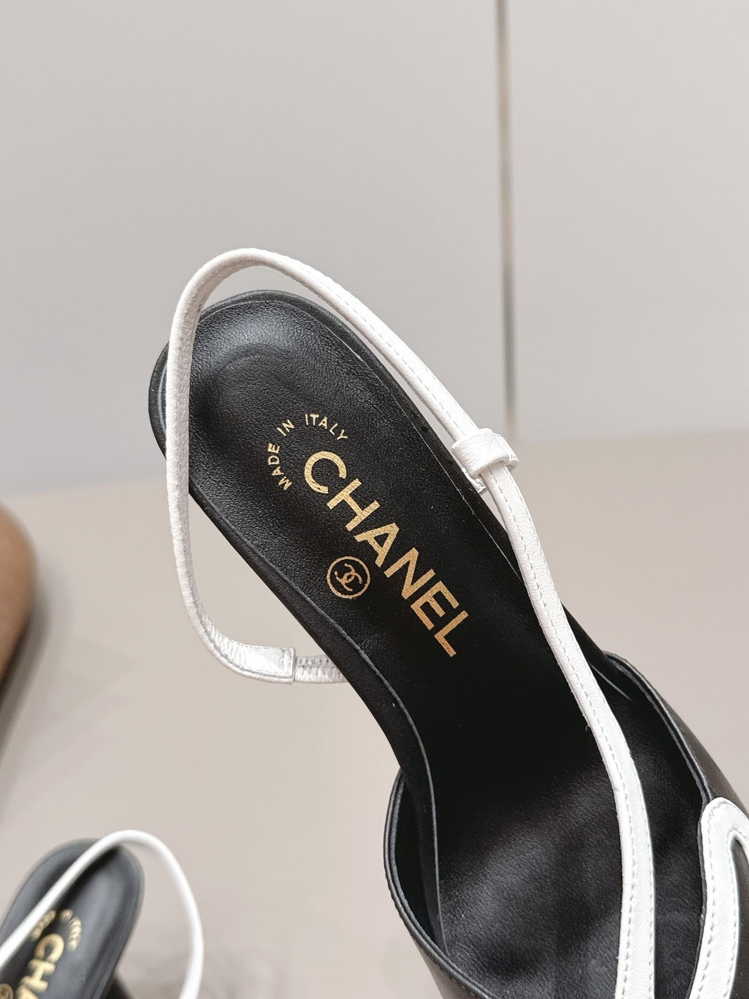 Chanel Classic Luxury Leather Shoe Loafer Ref.3916D4FA 8