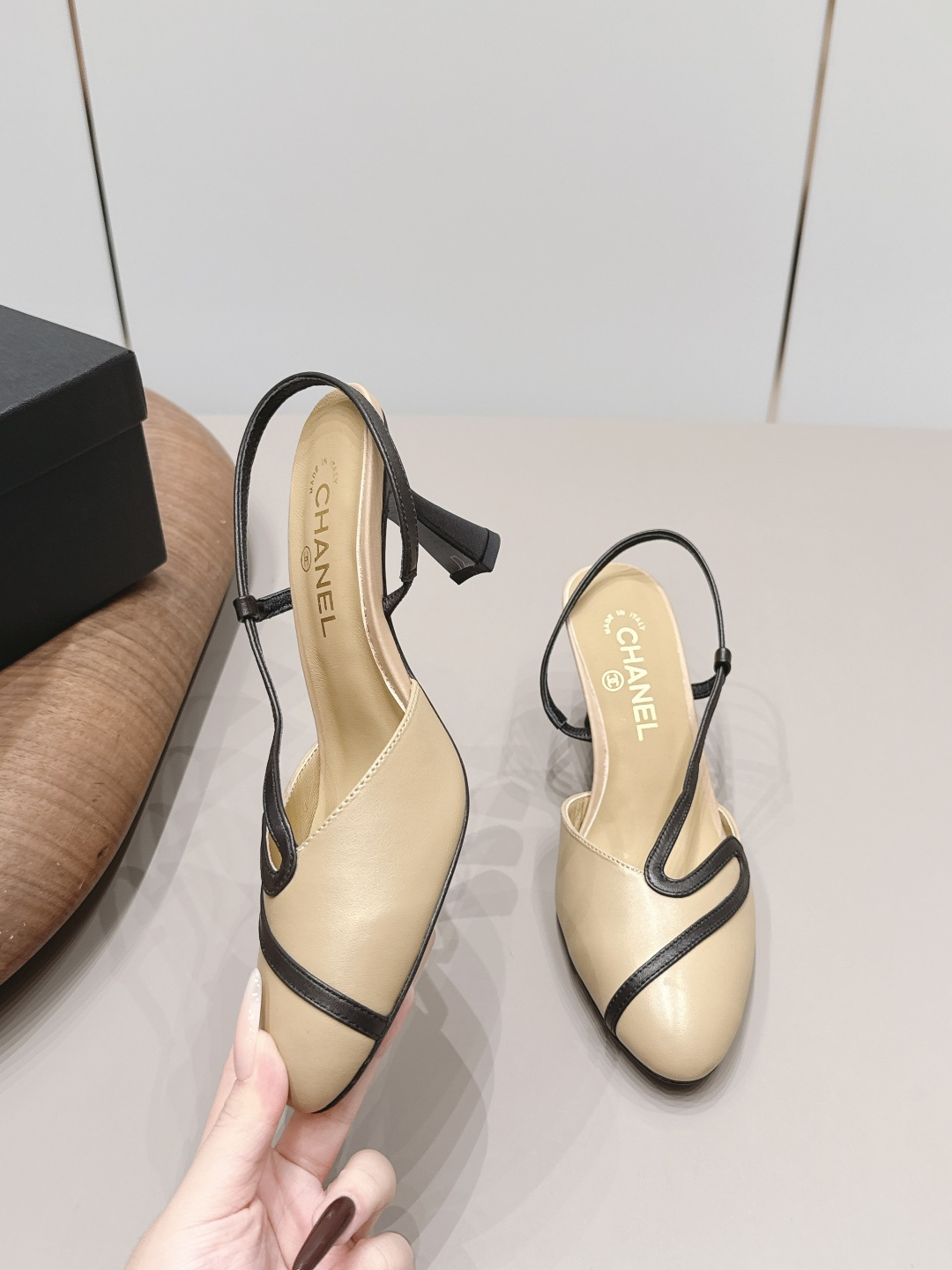 Chanel Classic Luxury Leather Shoe Loafer Ref.0B5C43B2 4