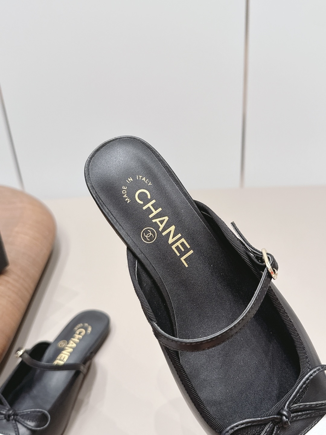 Chanel Classic Luxury Leather Shoe Loafer Ref 7