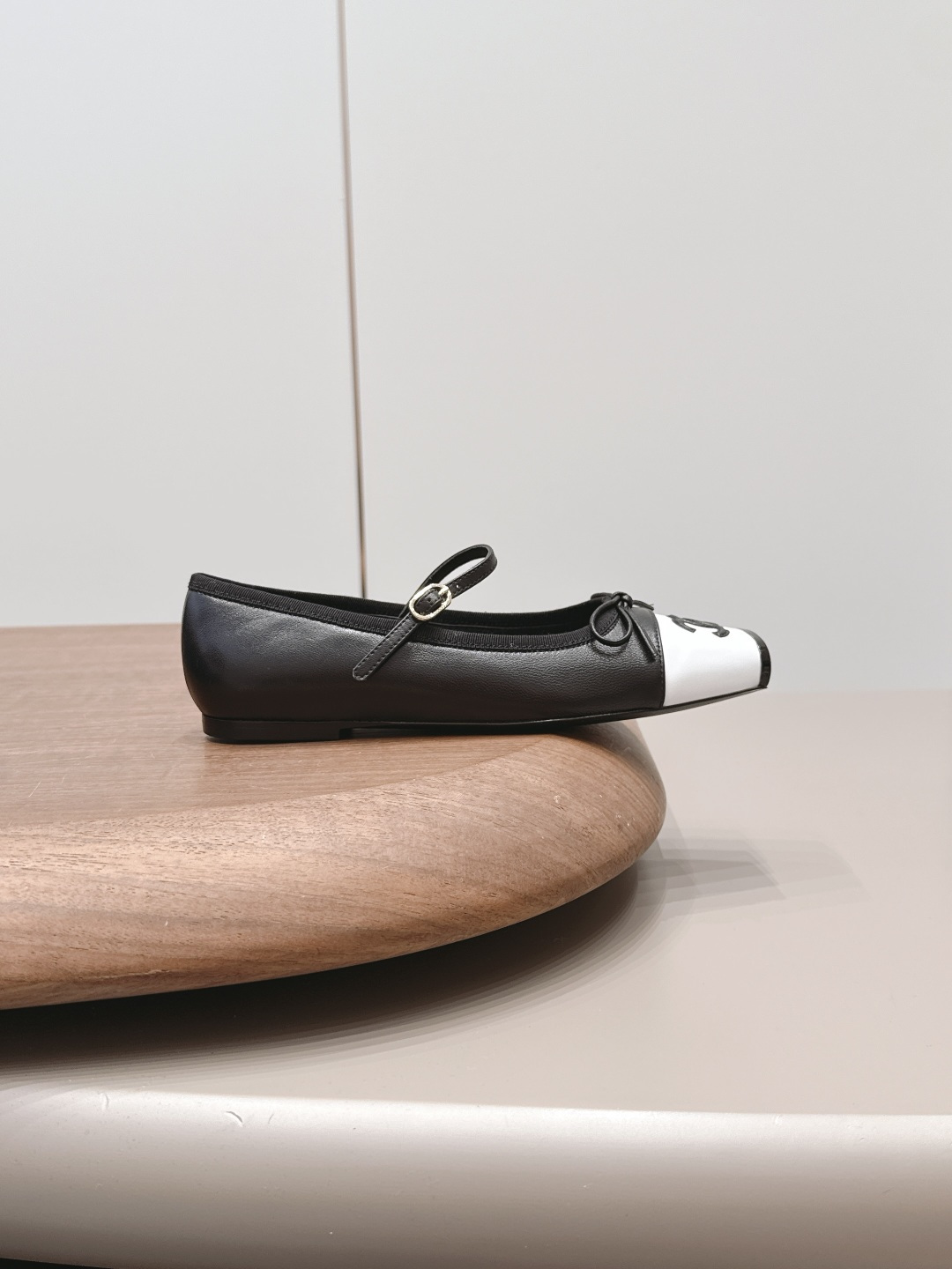Chanel Classic Luxury Leather Shoe Loafer Ref.9E405BDA 5