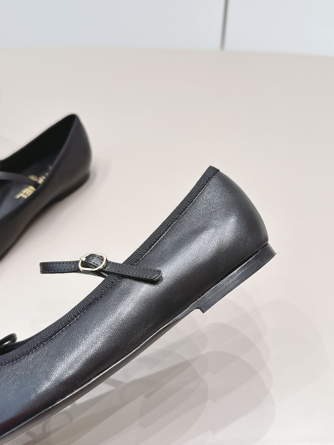 Chanel Classic Luxury Leather Shoe Loafer Ref.9E405BDA 8