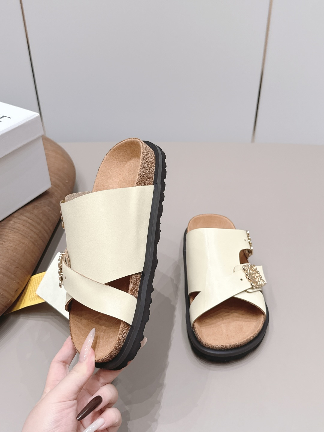 Saint Laurent Classic Luxury Leather Shoe Loafer Ref.732E763E 4