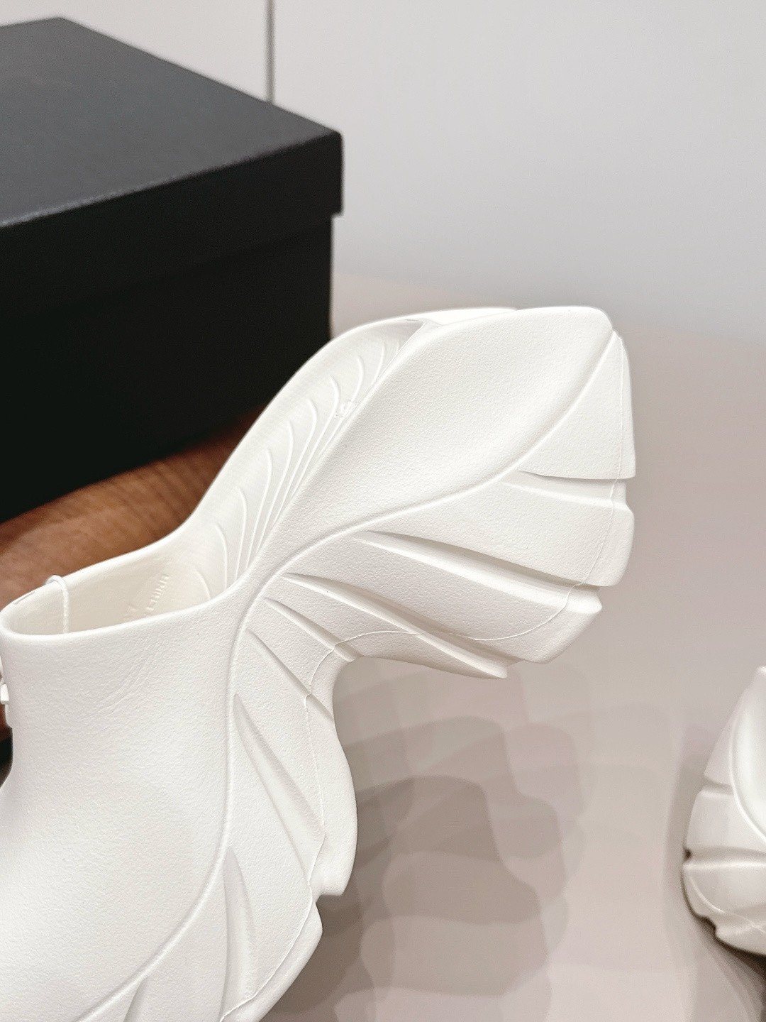 Prada Classic Luxury Leather Shoe Loafer Ref.8391FF52 7