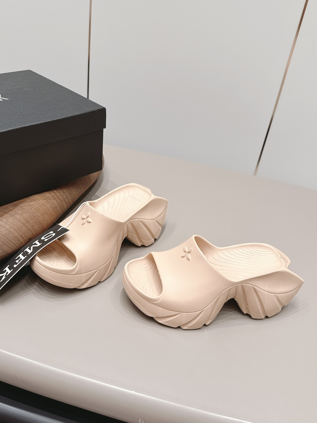 Celine Classic Luxury Leather Shoe Loafer Ref 2