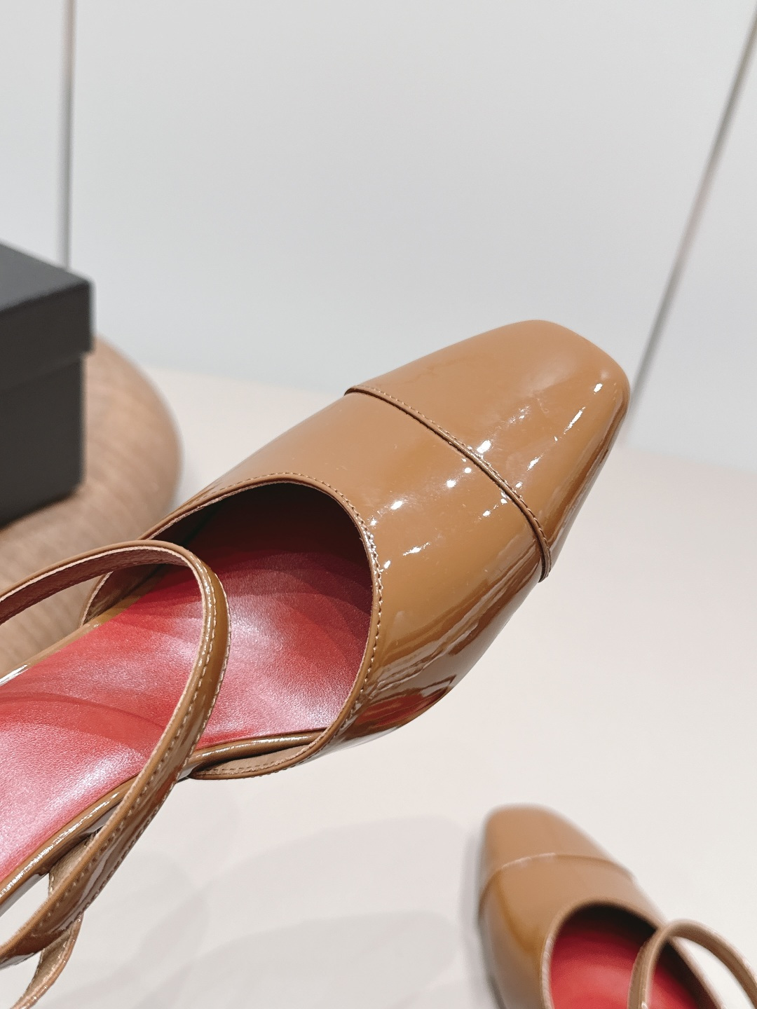 Chanel Classic Luxury Leather Shoe Loafer Ref 6