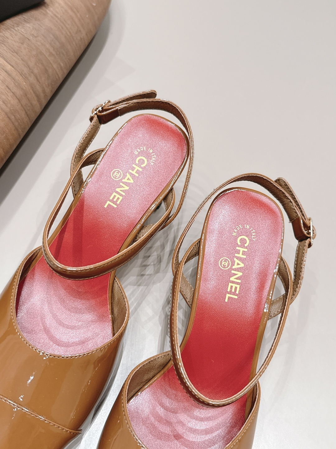 Chanel Classic Luxury Leather Shoe Loafer Ref 7