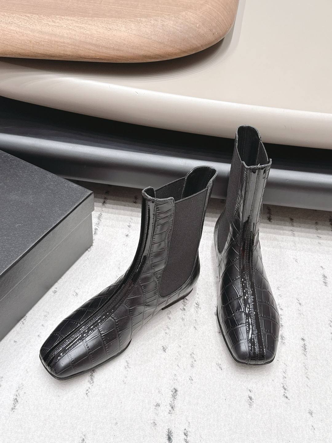 Chanel Haute Couture Classic Luxury Leather Loafer Shoe Ref.94FA6995 4