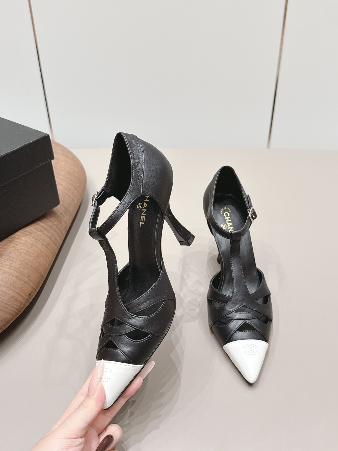 Chanel Classic Luxury Leather Shoe Loafer Ref.428509C6 4