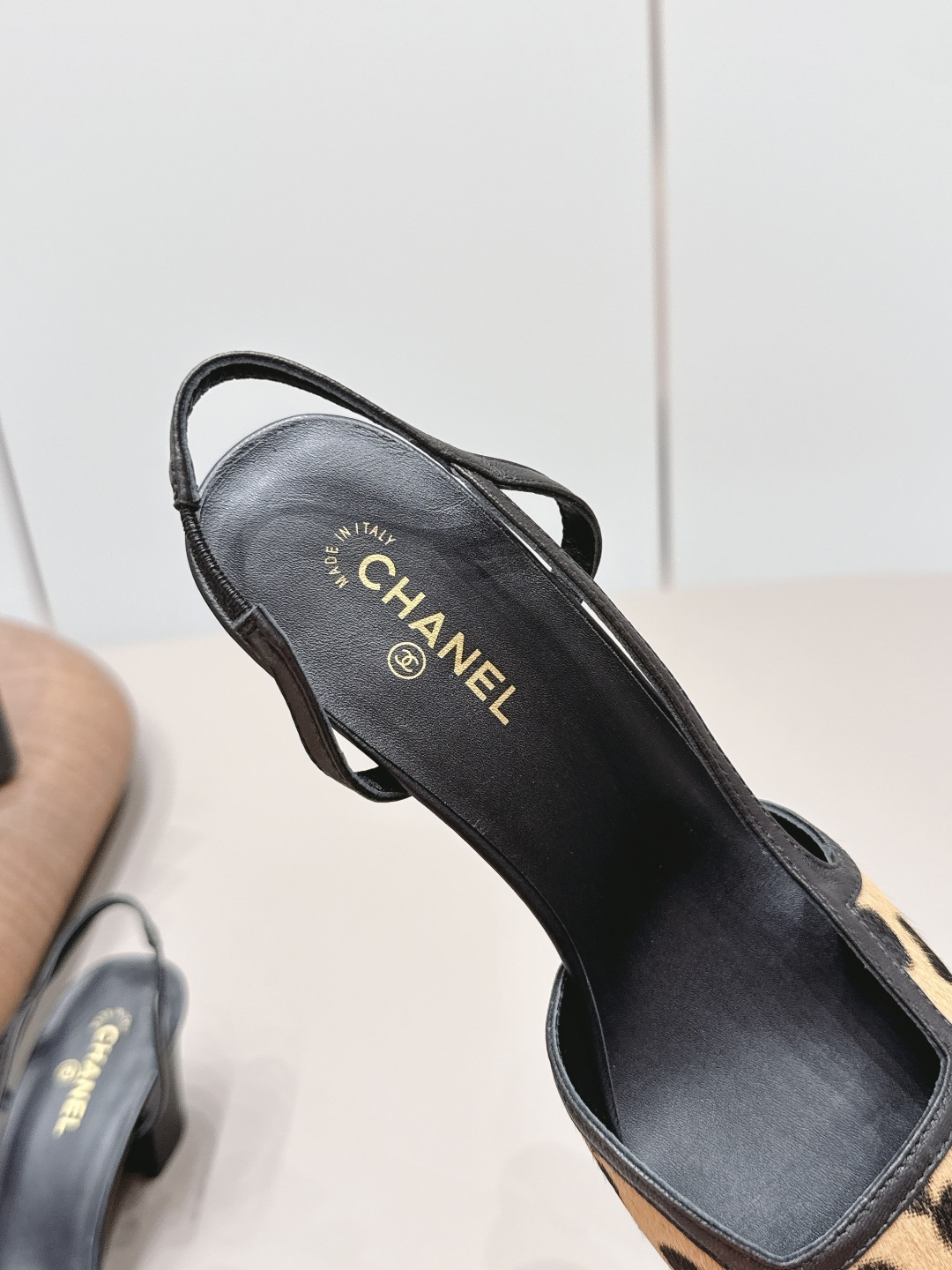 Chanel Classic Luxury Leather Shoe Loafer Ref.21485BF3 7