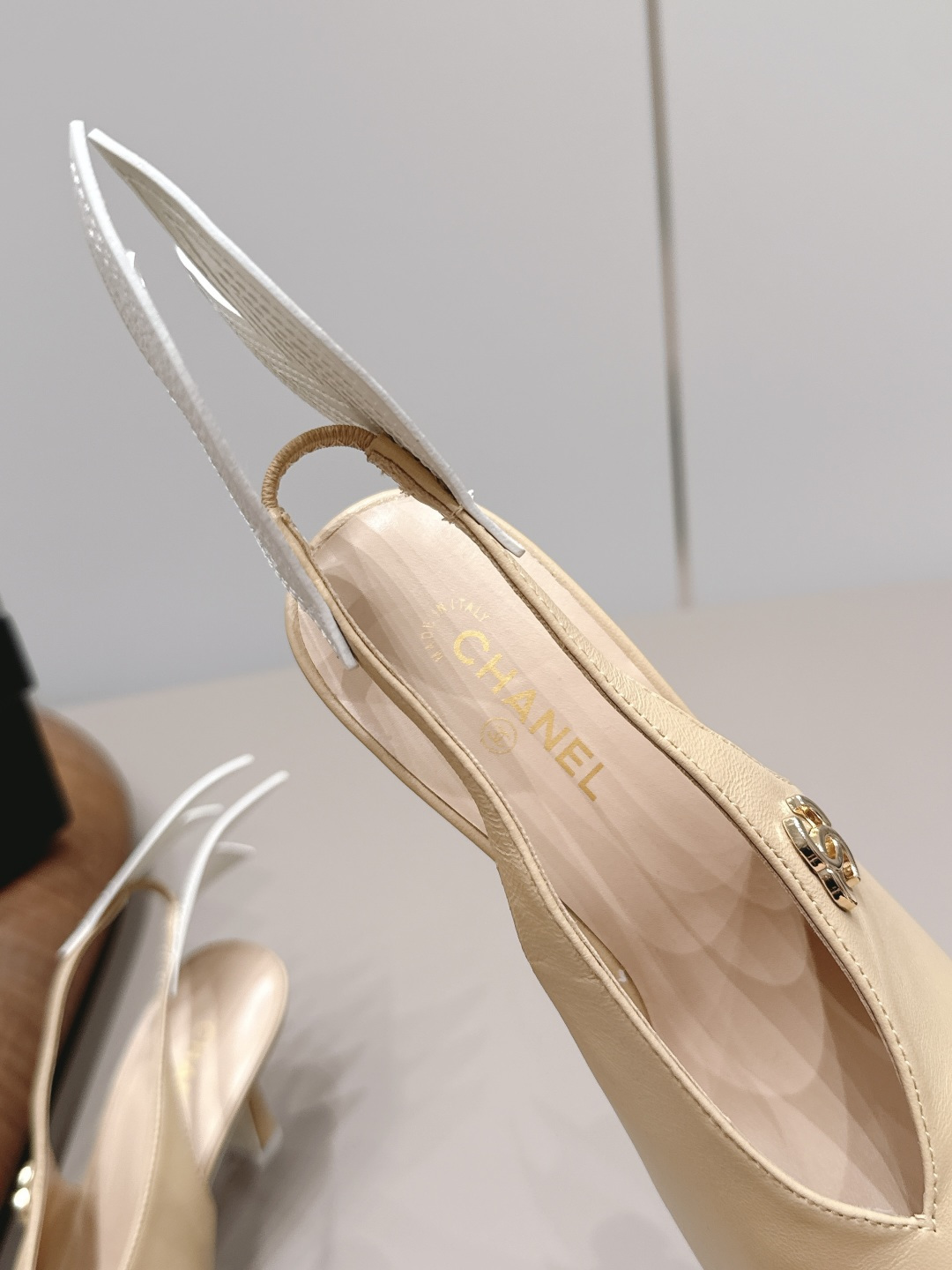香奈儿 Chanel 经典高奢皮鞋鞋履高跟鞋 #9E8D3F28 7