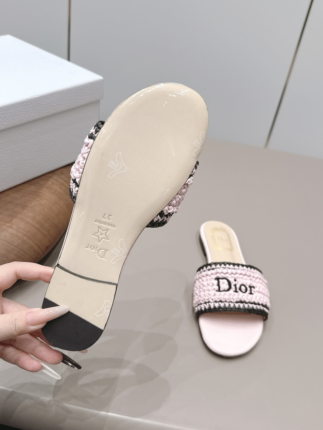 Dior Haute Couture Classic Luxury Leather Shoe Ref.89381BDB 9