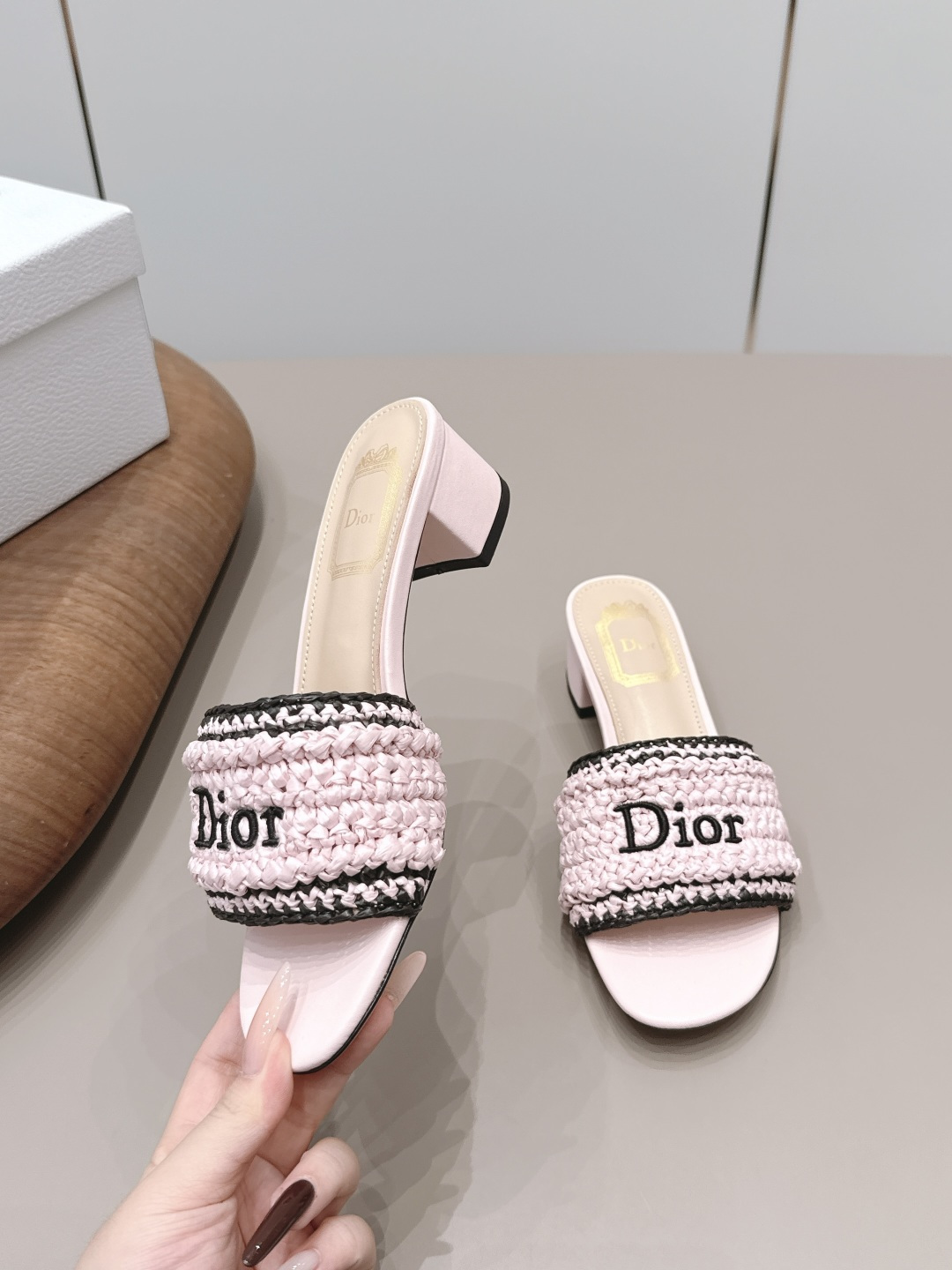 Dior迪奥26vs春夏新款时装凉鞋系列 4