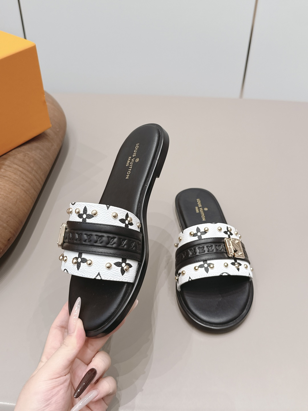 Dior Classic Luxury Leather Shoe Loafer Ref.96381BA1 4