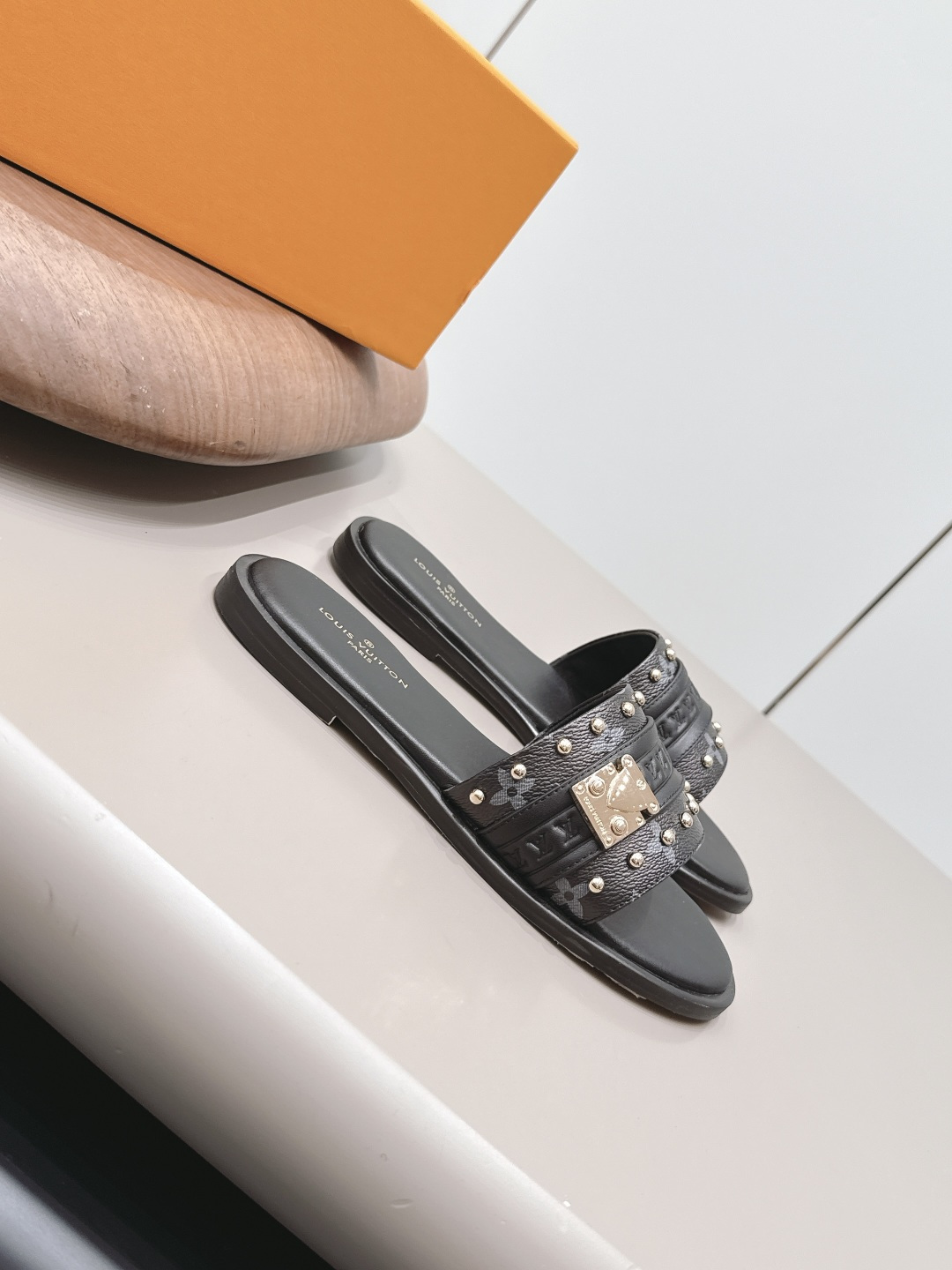 Celine Classic Luxury Leather Shoe Loafer Ref.6BEFABA9 3
