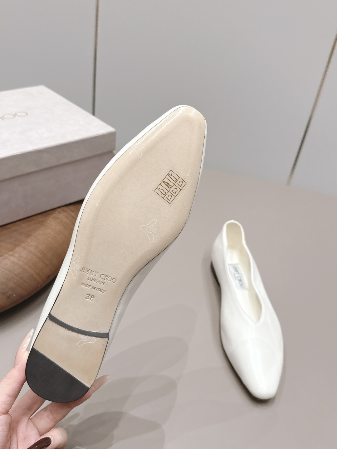 吉米周 Jimmy Choo 经典高奢皮鞋鞋履高跟鞋 #C1F4DA4A 9