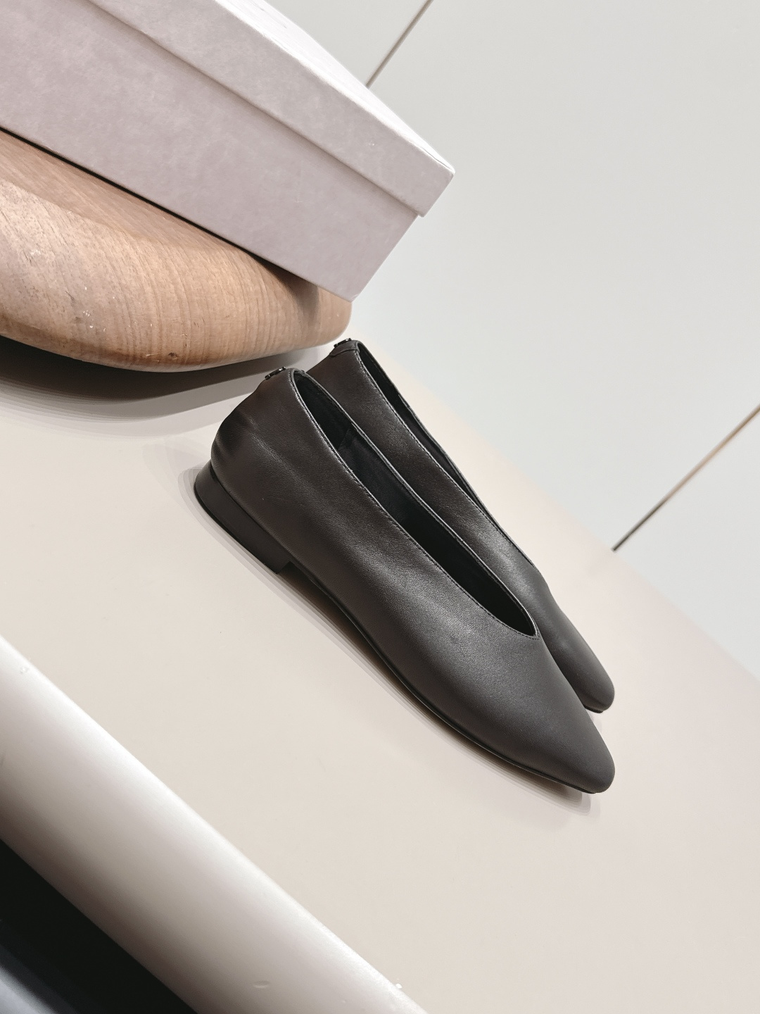吉米周 Jimmy Choo 经典高奢皮鞋鞋履高跟鞋 #C6A06834 3