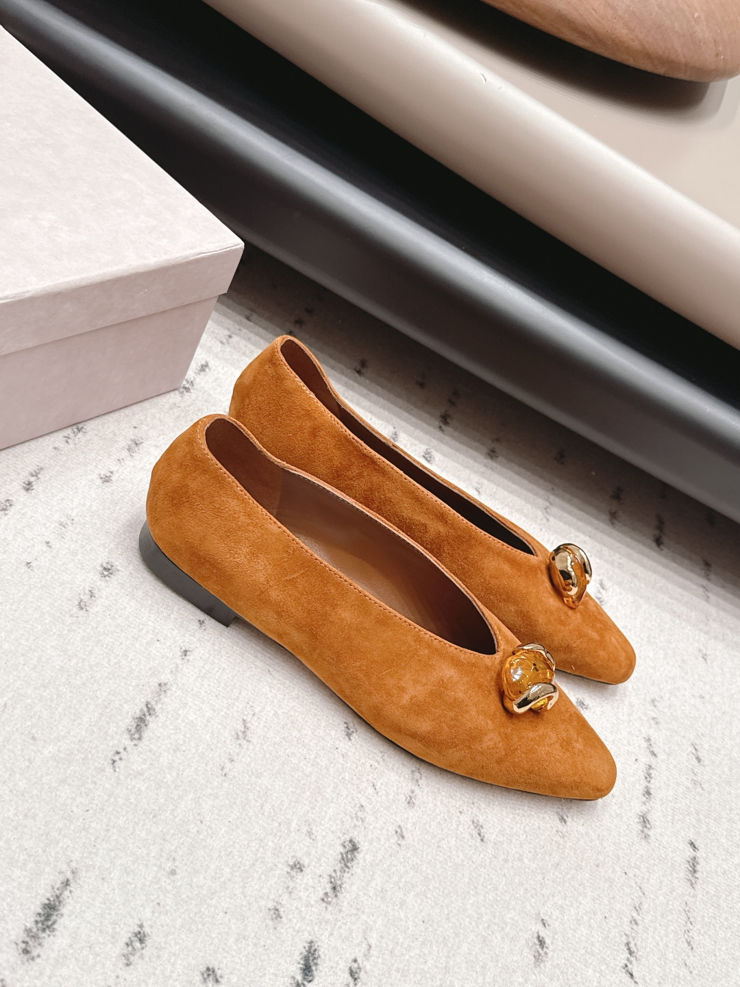 Jimmy Choo Classic Luxury Leather Shoe Loafer Ref.32FE7395 3