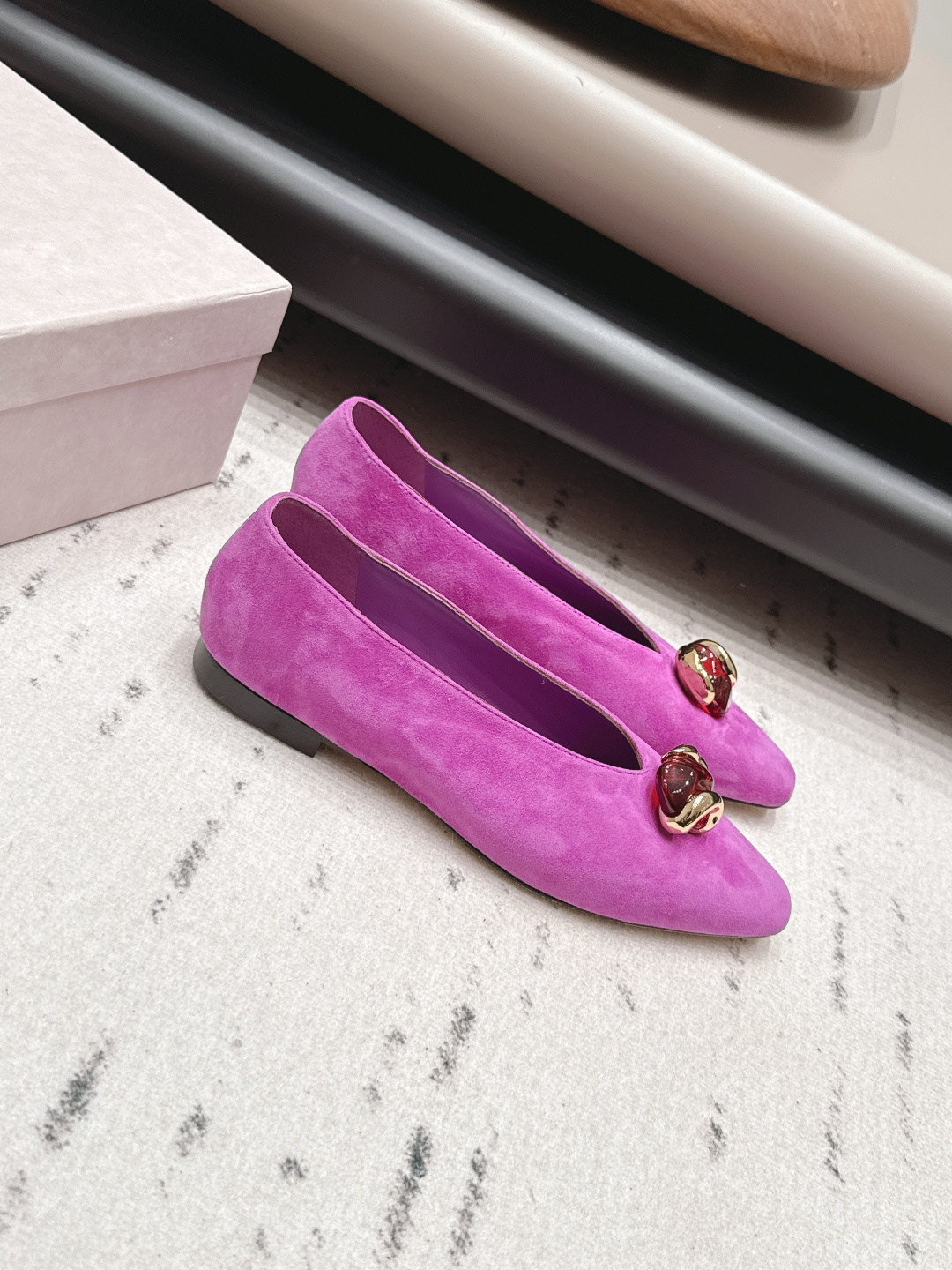 Jimmy Choo Classic Luxury Leather Shoe Loafer Ref.263FE763 3