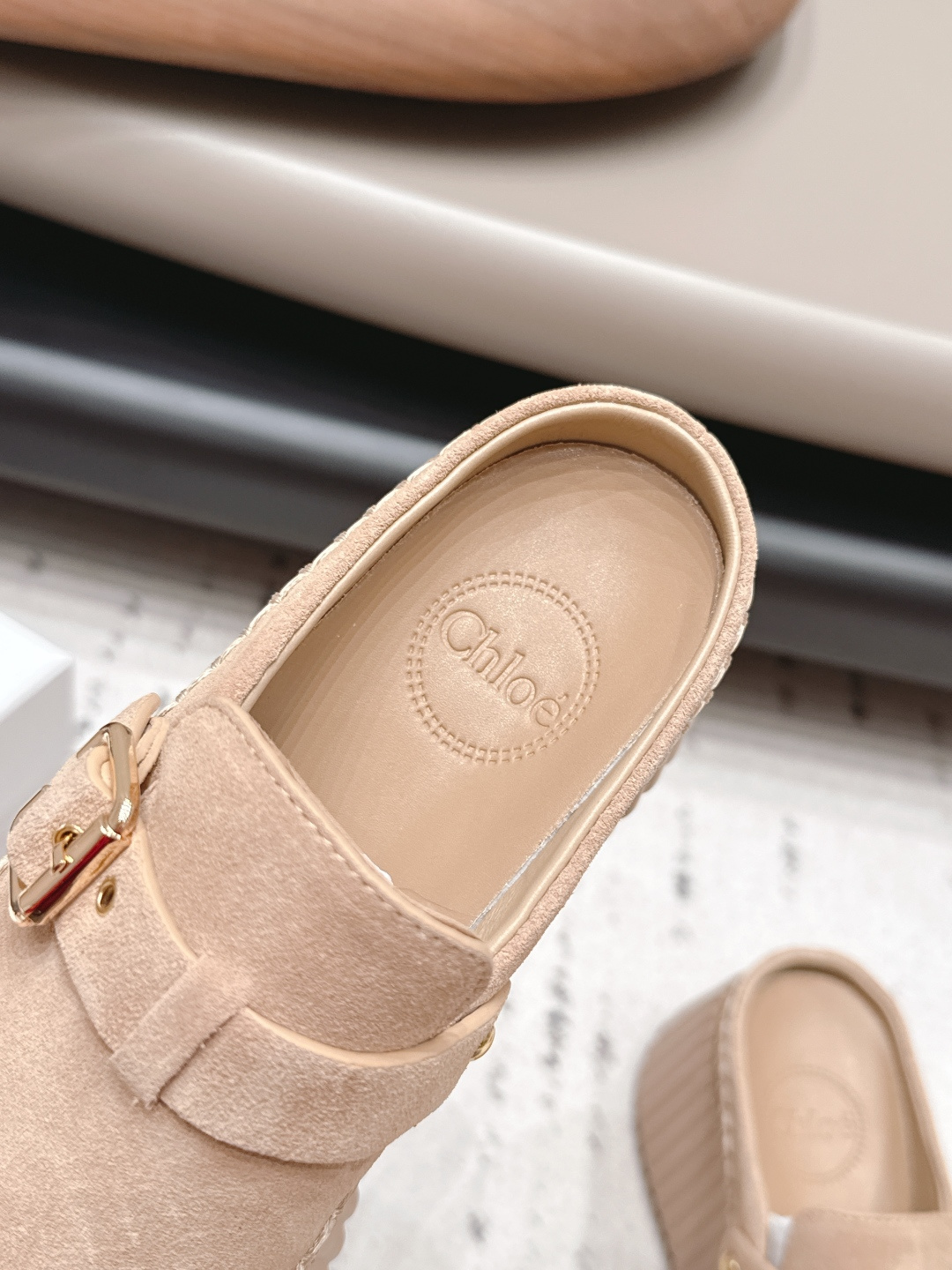 Jimmy Choo Classic Luxury Leather Shoe Loafer Ref 8