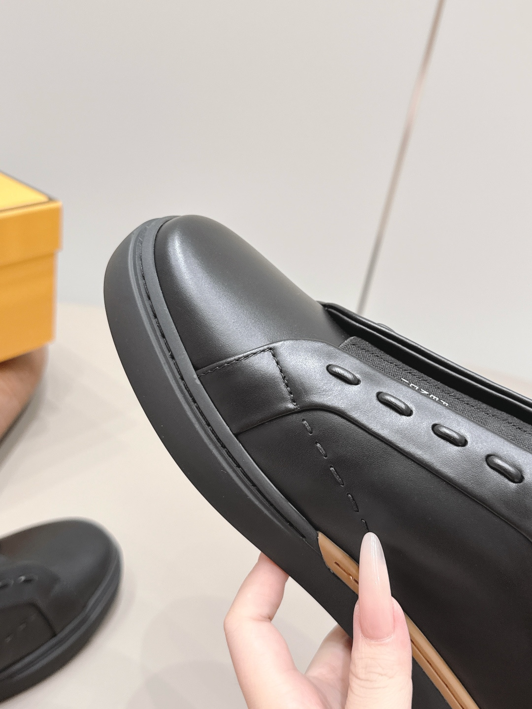 Fendi Sneakers