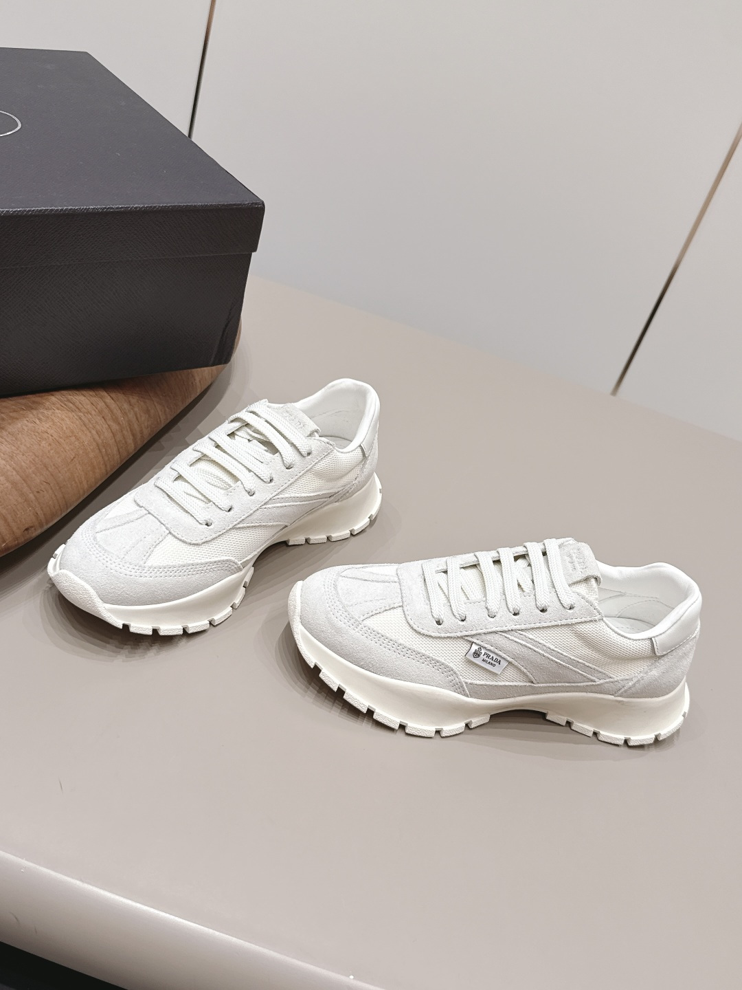 Maison Margiela Classic Luxury Leather Shoe Loafer Ref 2