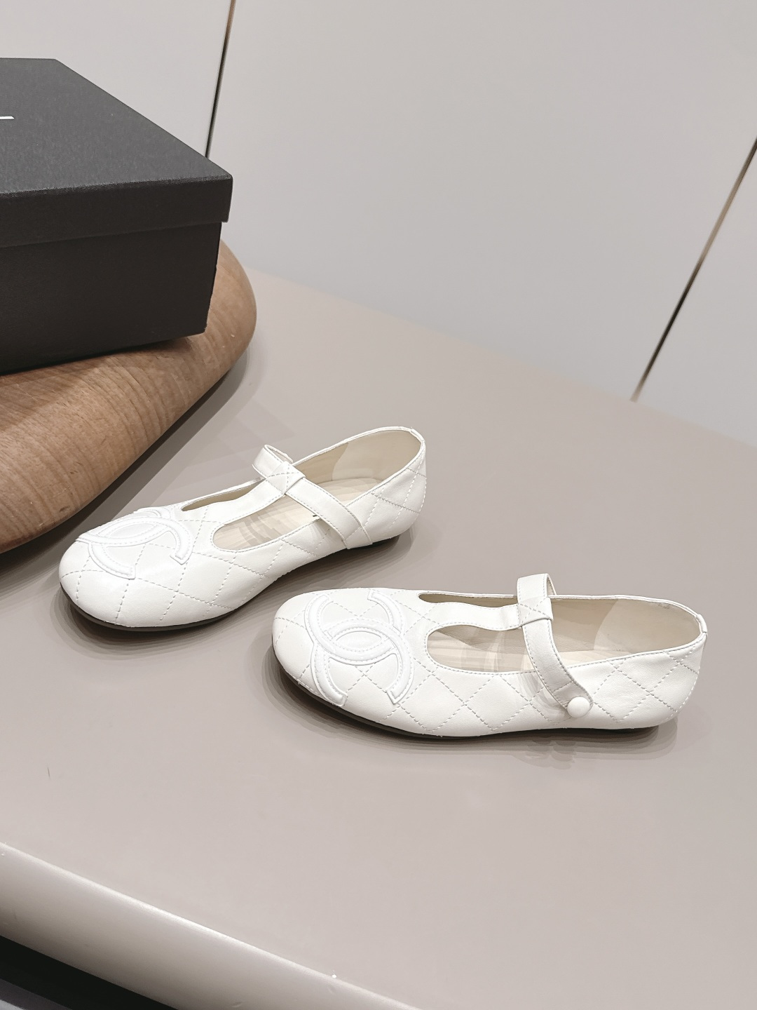 Chanel Classic Luxury Leather Shoe Loafer Ref.5DC7D38A 2