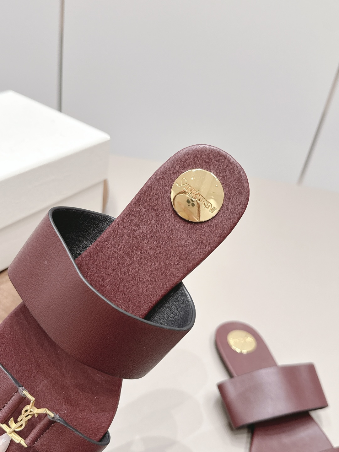 Designer Slides