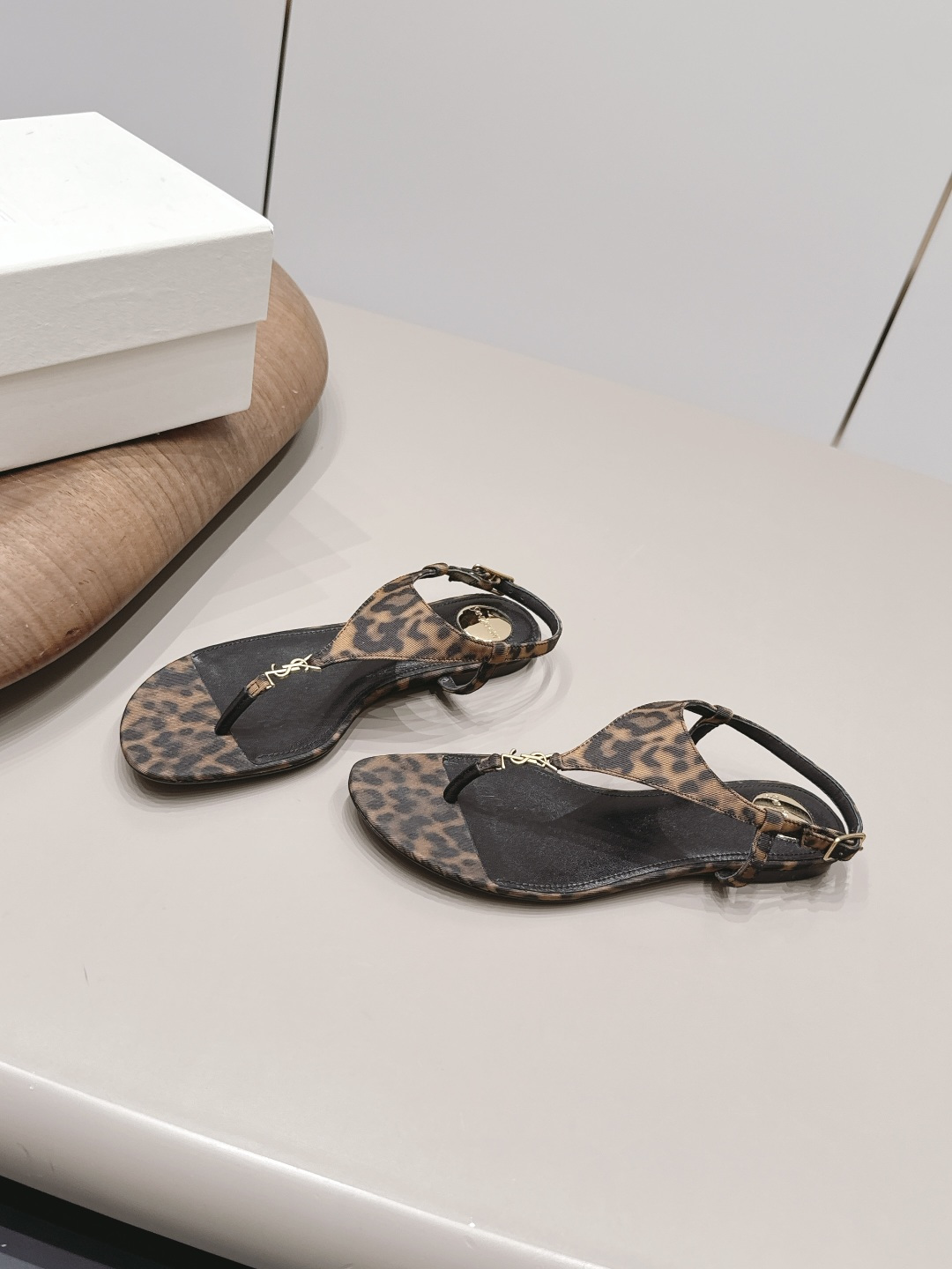 Designer Slides