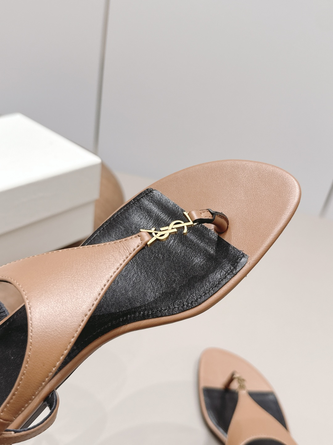 Designer Slides