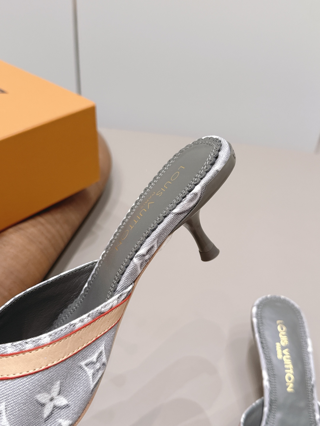 Celine Classic Luxury Leather Shoe Loafer Ref.474DB257 7