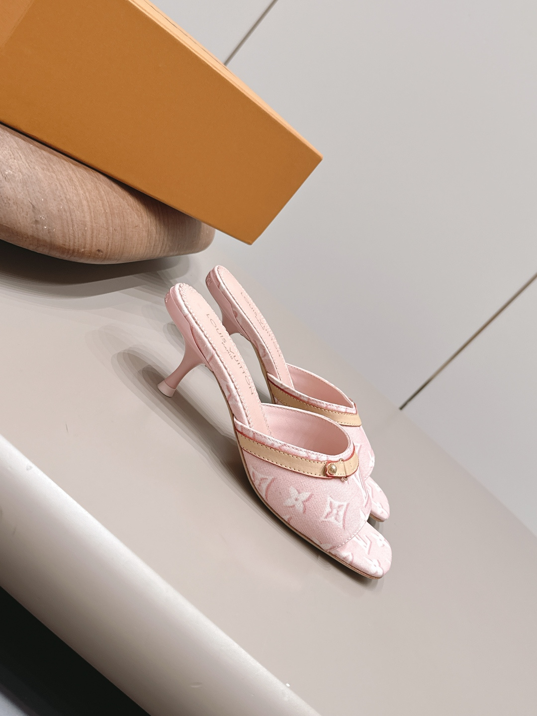 Prada Classic Luxury Leather Shoe Loafer Ref 3