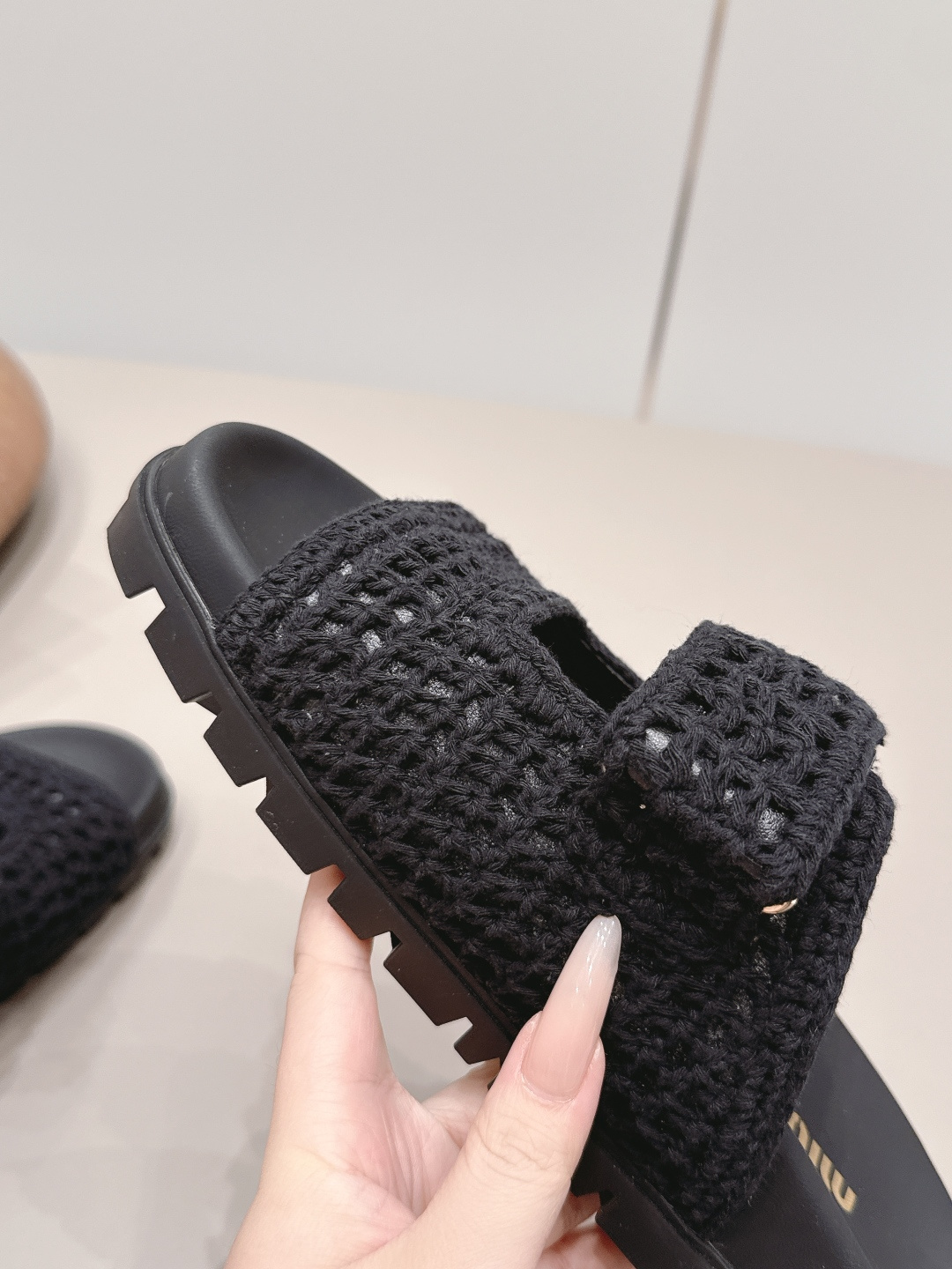 MIUMIU 2026 vs Spring/Summer latest runway blockbuster slide sandal 6