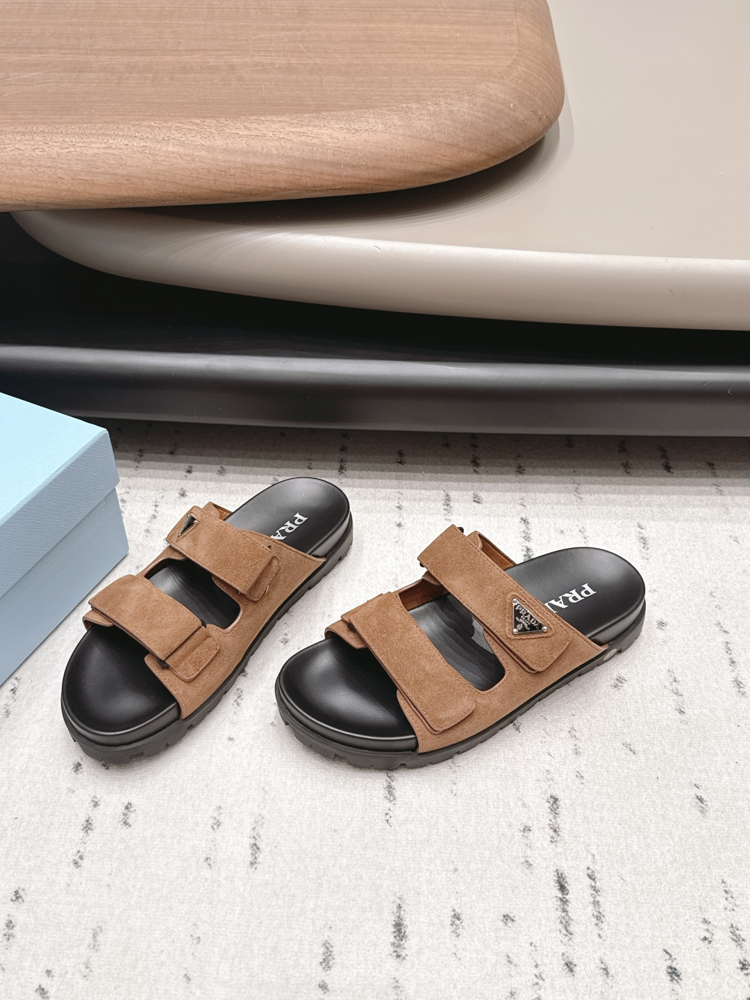 Tod's Classic Luxury Leather Shoe Loafer Ref 2