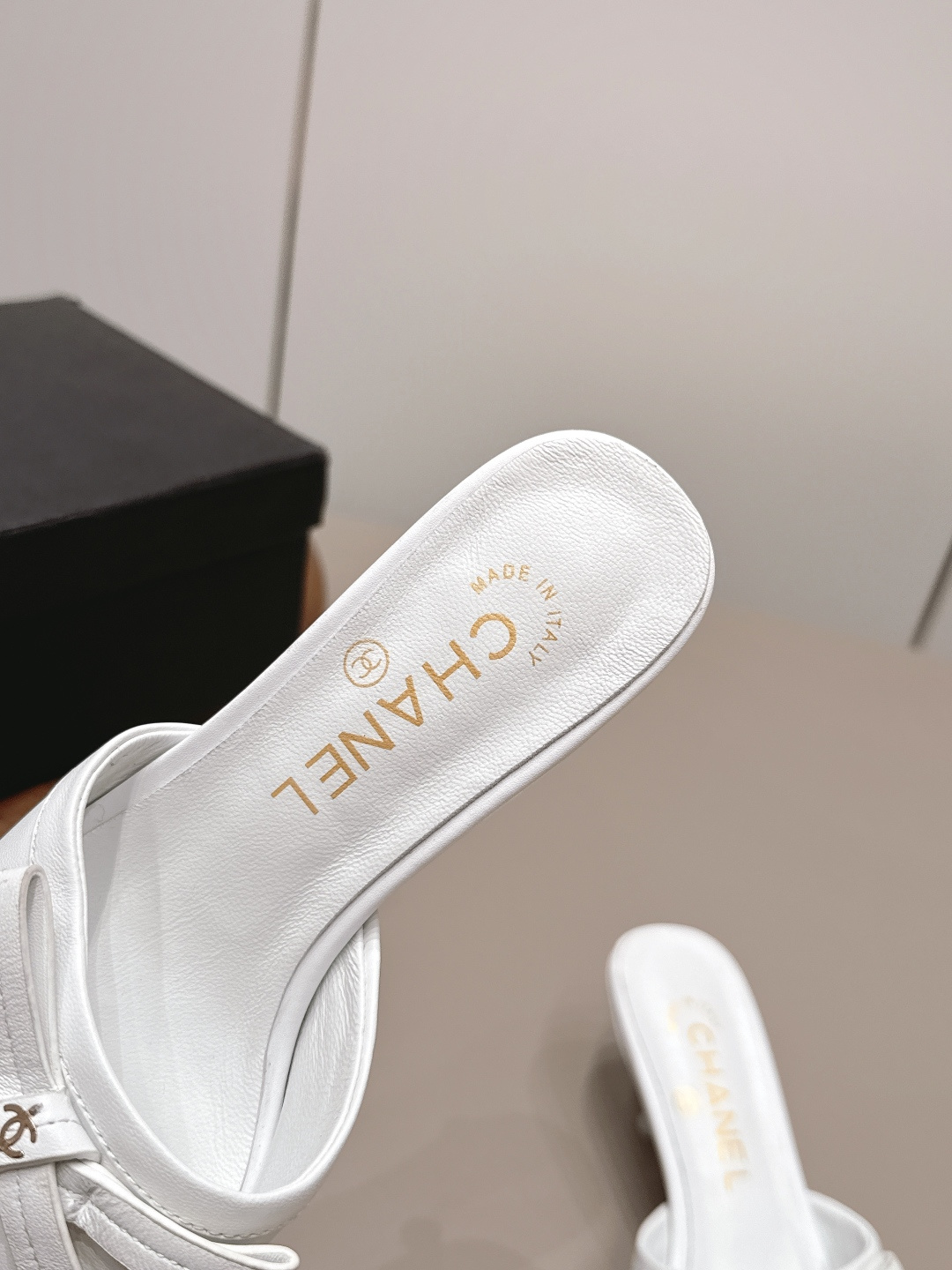 Chanel Classic Luxury Leather Shoe Loafer Ref.3B9800D0 7