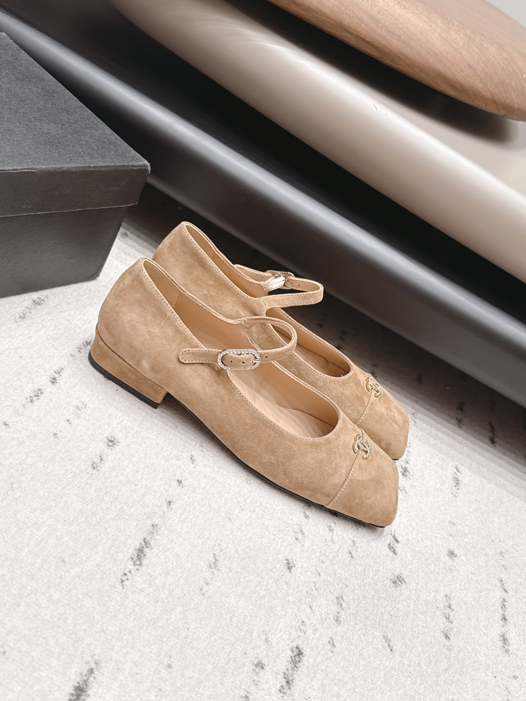Chanel Classic Luxury Leather Shoe Loafer Ref.842E912C 3