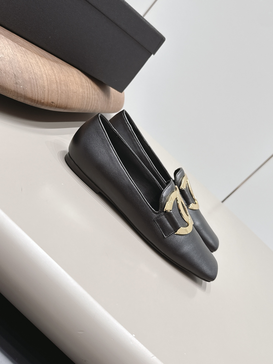 Chanel Classic Luxury Leather Shoe Loafer Ref.5EC24DB7 3